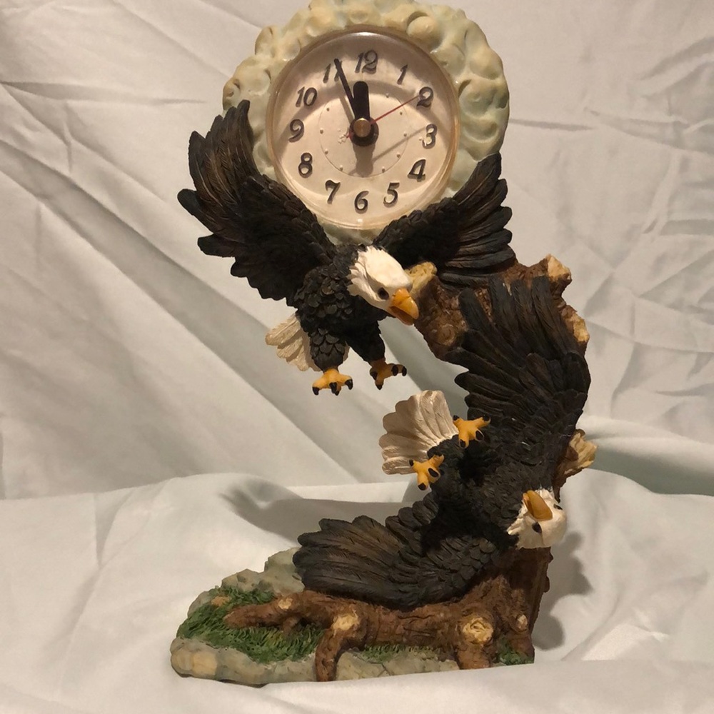 Clock with 3D Bald Eagles